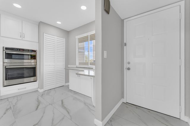 7192 Huntington Lane 307, Delray Beach, FL 33446