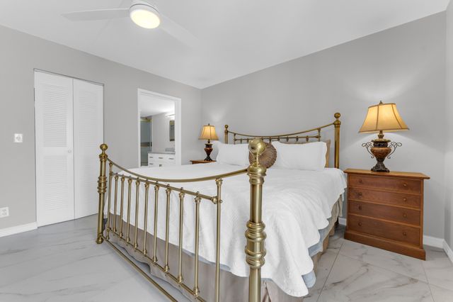 7192 Huntington Lane 307, Delray Beach, FL 33446