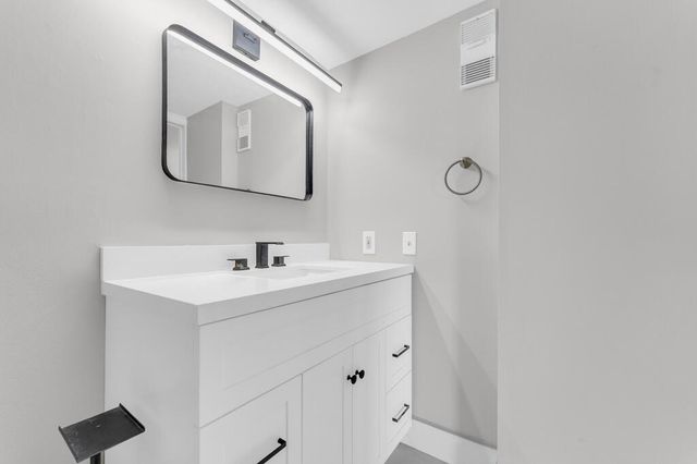 7192 Huntington Lane 307, Delray Beach, FL 33446