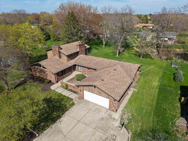 9 Sandalwood COURT, Wind Point, WI 53402
