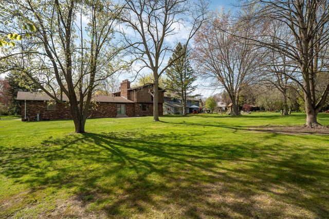 9 Sandalwood COURT, Wind Point, WI 53402
