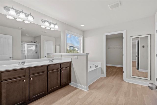 866 Wild Orchid Lane, Reidville, SC 29388