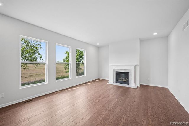 27137 Silo Drive, Saline, MI 48176