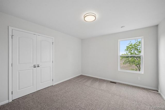 27137 Silo Drive, Saline, MI 48176