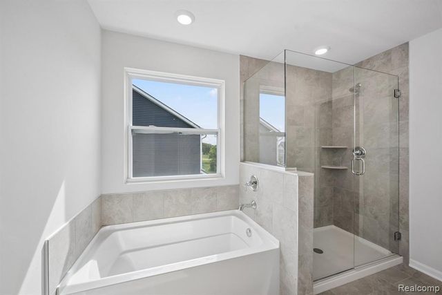 27137 Silo Drive, Saline, MI 48176