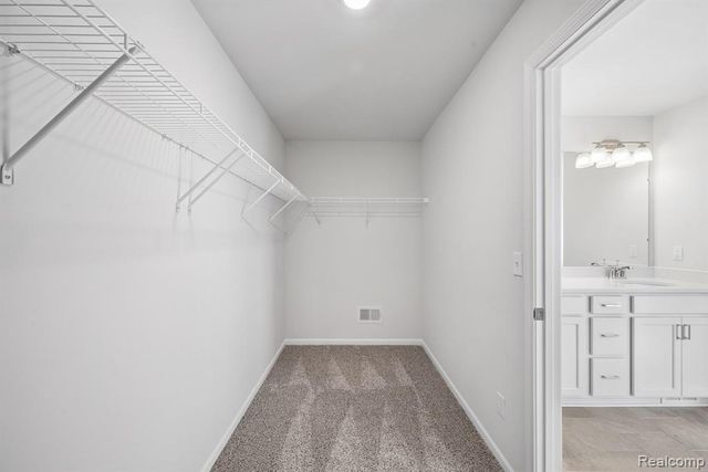 27137 Silo Drive, Saline, MI 48176