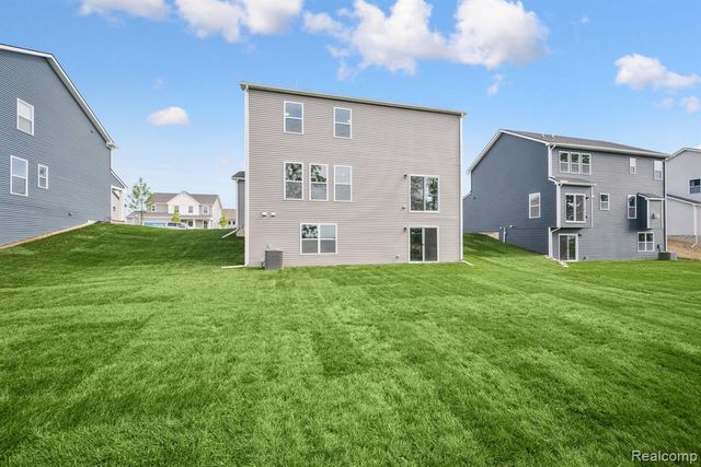 27137 Silo Drive, Saline, MI 48176