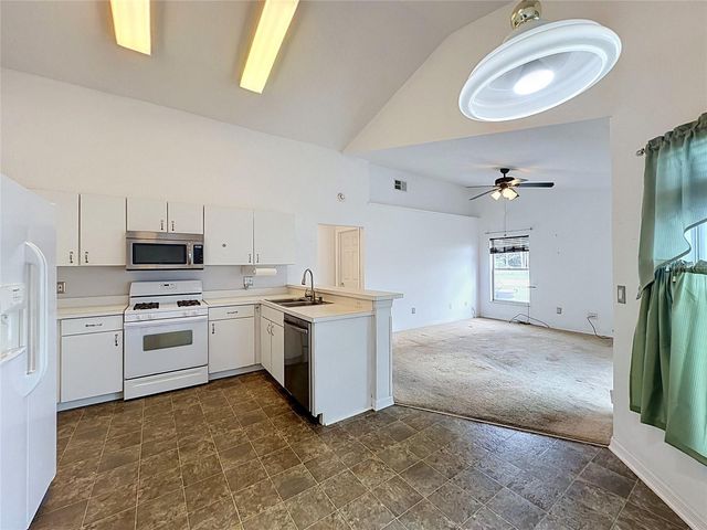 213 VIA MARIEL EAST DRIVE, Davenport, FL 33896