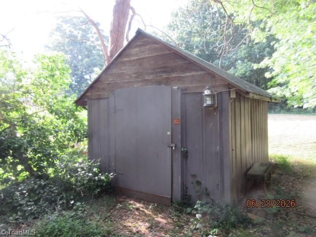 2718 Darden Road, Greensboro, NC 27407