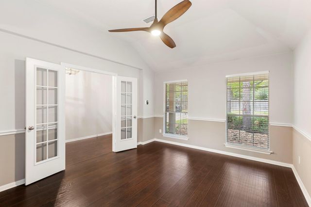 35 Auburn Path Drive, The Woodlands, TX 77382