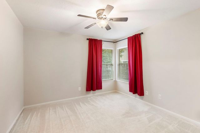 35 Auburn Path Drive, The Woodlands, TX 77382