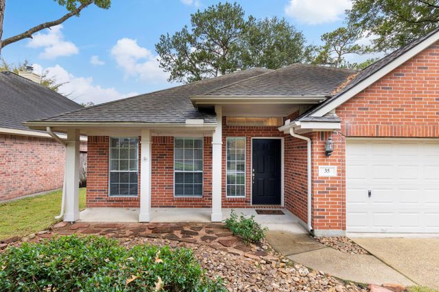 35 Auburn Path Drive, The Woodlands, TX 77382