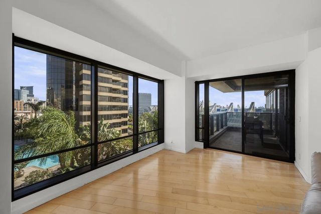 100 Harbor Drive 906, San Diego, CA 92101