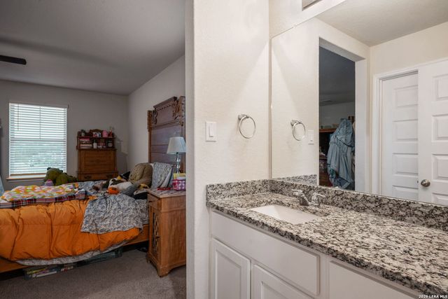 21902 Santa Elena Cyn, San Antonio, TX 78258