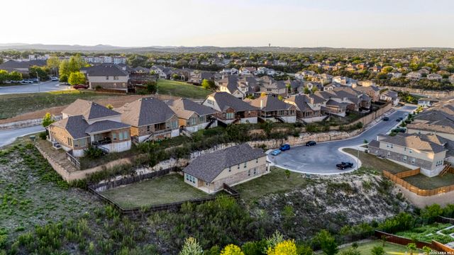 21902 Santa Elena Cyn, San Antonio, TX 78258