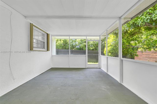3432 SW 63rd Way, Miramar, FL 33023