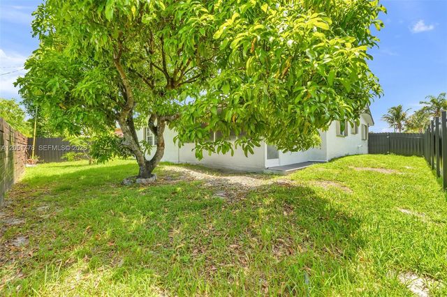 3432 SW 63rd Way, Miramar, FL 33023
