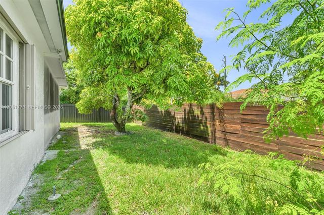 3432 SW 63rd Way, Miramar, FL 33023
