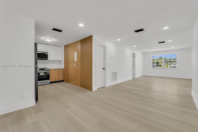 3432 SW 63rd Way, Miramar, FL 33023
