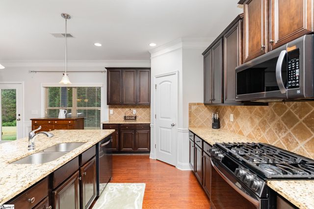 5 Knob Creek Court, Easley, SC 29642