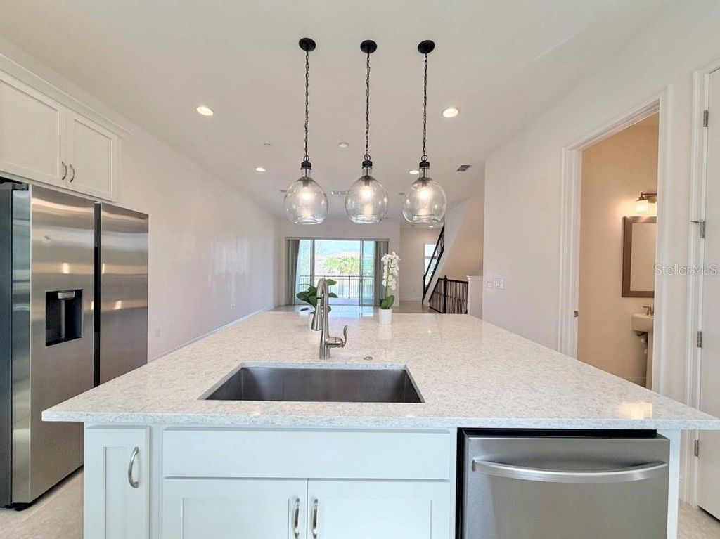 Image 23 of property listing at 9886 BUCKLOW HILL DRIVE, Orlando, FL 32832
