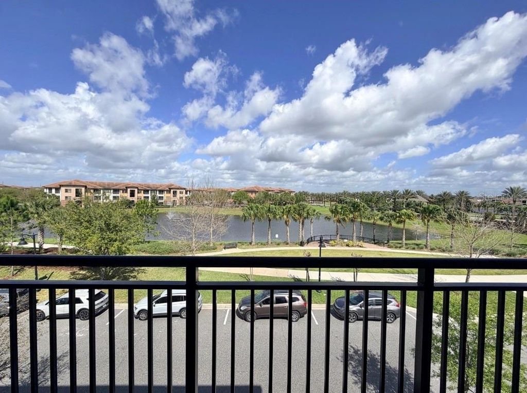 Image 39 of property listing at 9886 BUCKLOW HILL DRIVE, Orlando, FL 32832