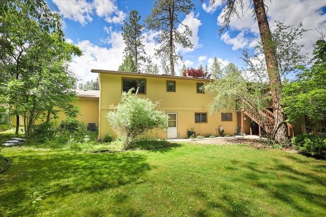 11914 N Fairwood Dr, Spokane, WA 99218