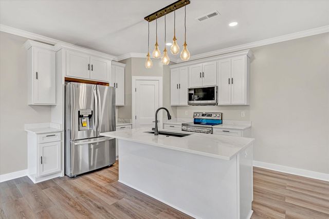 300 Anderson ST, Rocky Mount, VA 24151