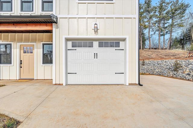 300 Anderson ST, Rocky Mount, VA 24151