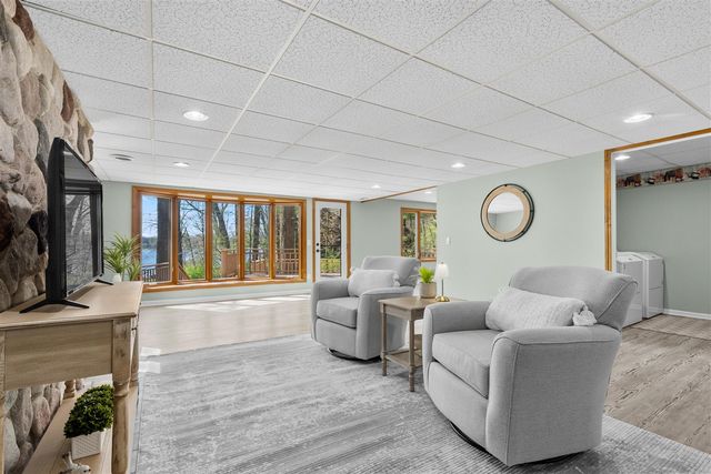 28125 North Street, Gobles, MI 49055