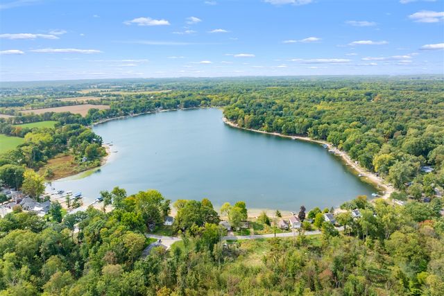 28125 North Street, Gobles, MI 49055