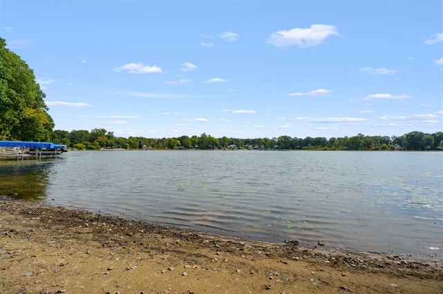28125 North Street, Gobles, MI 49055