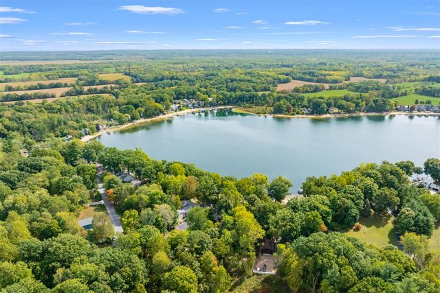 28125 North Street, Gobles, MI 49055