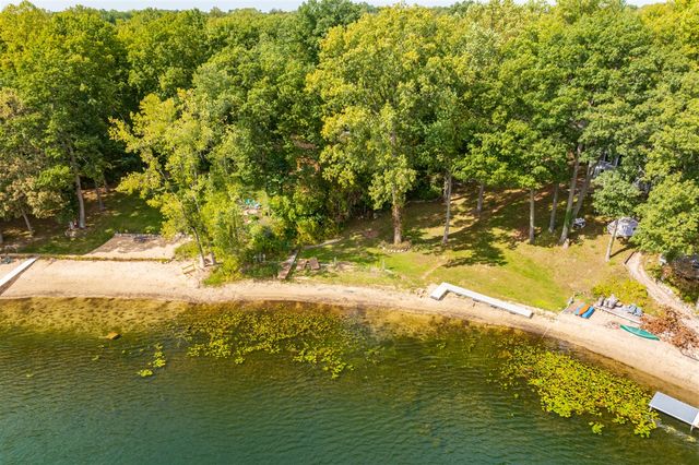 28125 North Street, Gobles, MI 49055