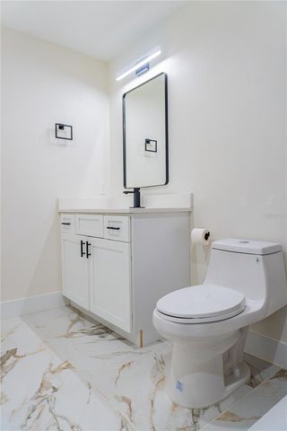 5320 NE 2ND LANE, Ocala, FL 34470