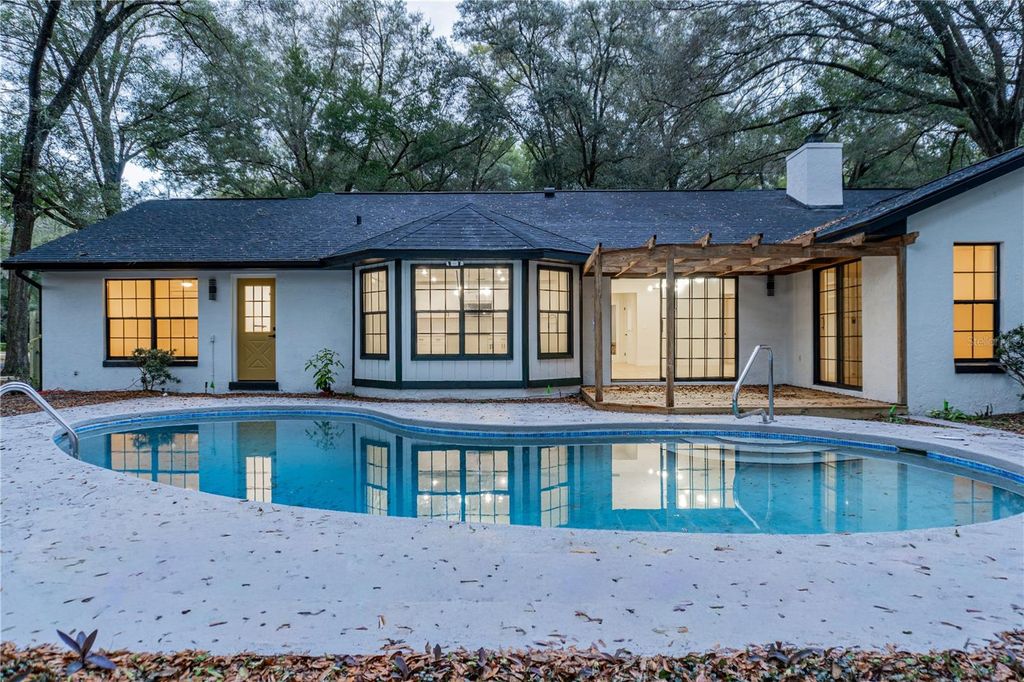 Image 48 of property listing at 5320 NE 2ND LANE, Ocala, FL 34470