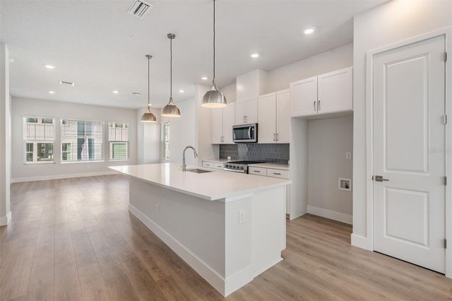 6605 N NEBRASKA AVENUE 6, Tampa, FL 33604