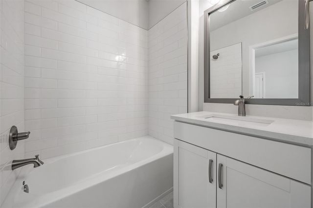 6605 N NEBRASKA AVENUE 6, Tampa, FL 33604