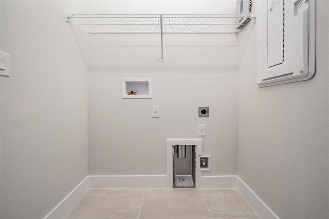 6605 N NEBRASKA AVENUE 6, Tampa, FL 33604