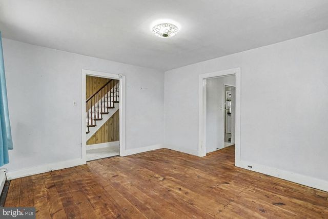 428 W QUEEN ST, Annville, PA 17003