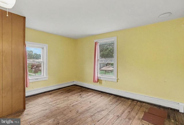 428 W QUEEN ST, Annville, PA 17003
