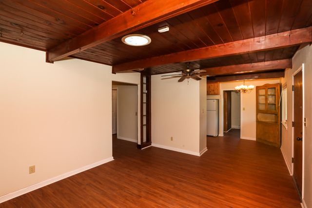 2867 Pinto Lane, Anderson, CA 96007
