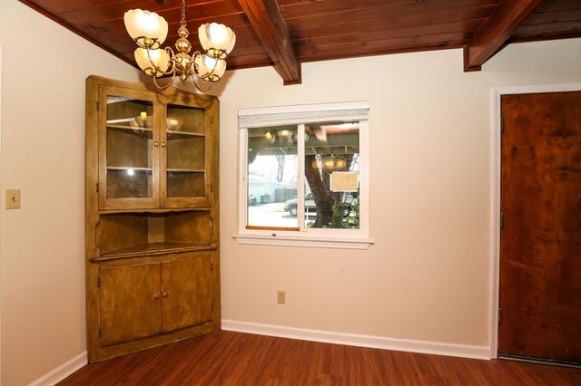 2867 Pinto Lane, Anderson, CA 96007