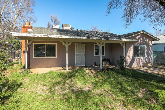 2867 Pinto Lane, Anderson, CA 96007