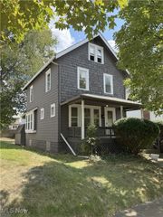 1105 Collinwood Avenue, Akron, OH 44310