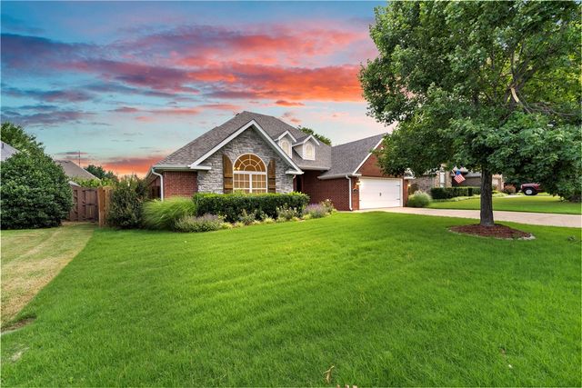 8176 Anna Maria Avenue, Springdale, AR 72762