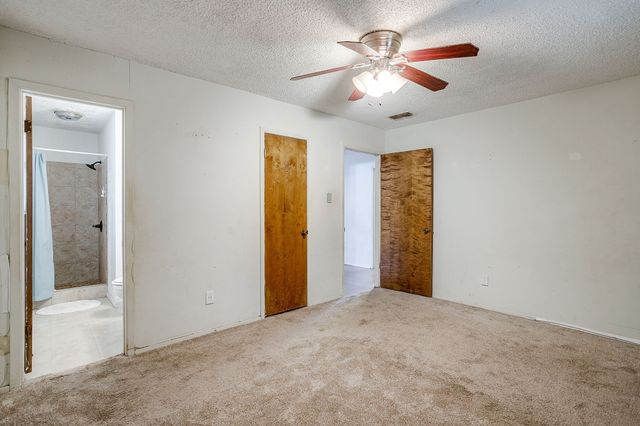 4528 Oak Drive, Alvarado, TX 76009