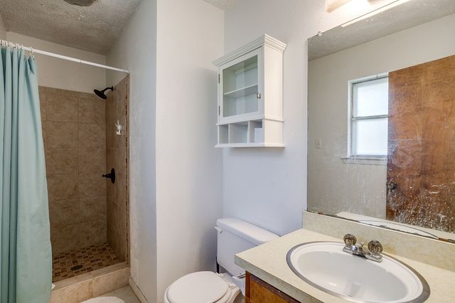 4528 Oak Drive, Alvarado, TX 76009