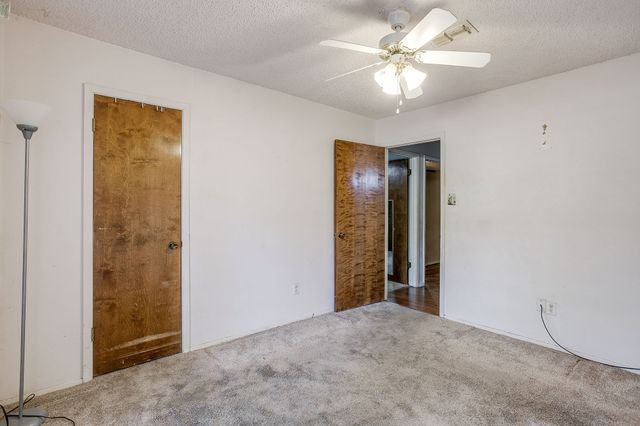 4528 Oak Drive, Alvarado, TX 76009