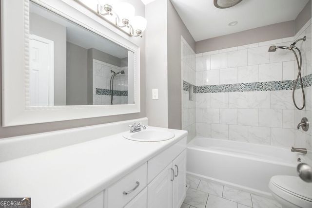 202 Rivoli Oaks Drive, Macon, GA 31210